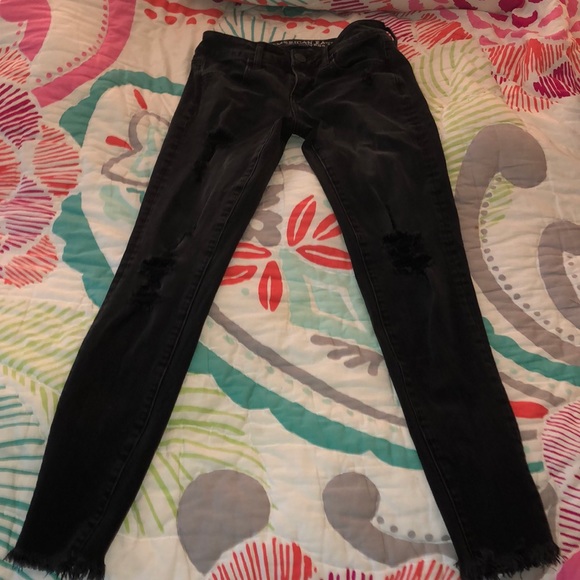 Black American Eagle Ripped Jeans - Picture 2 of 7